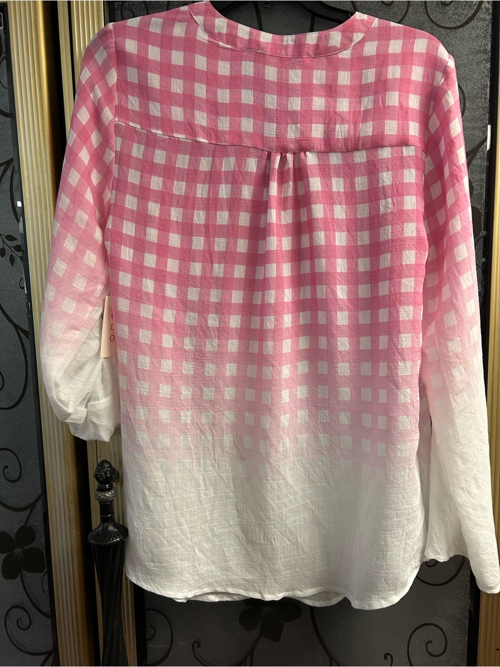 Pink & White Ombre Check Button-Front Blouse - Picture 2 of 4
